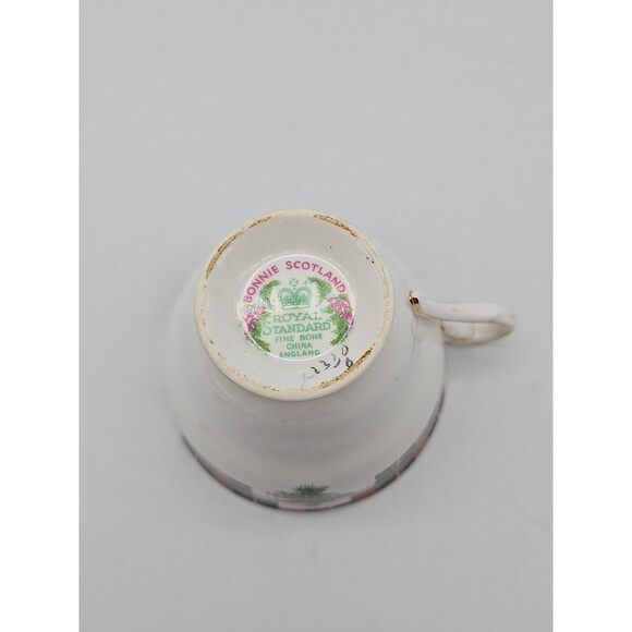 Royal Standard Bonnie Scotland Clan Stewart Tea Cup Bone Chine England - Picture 6 of 8